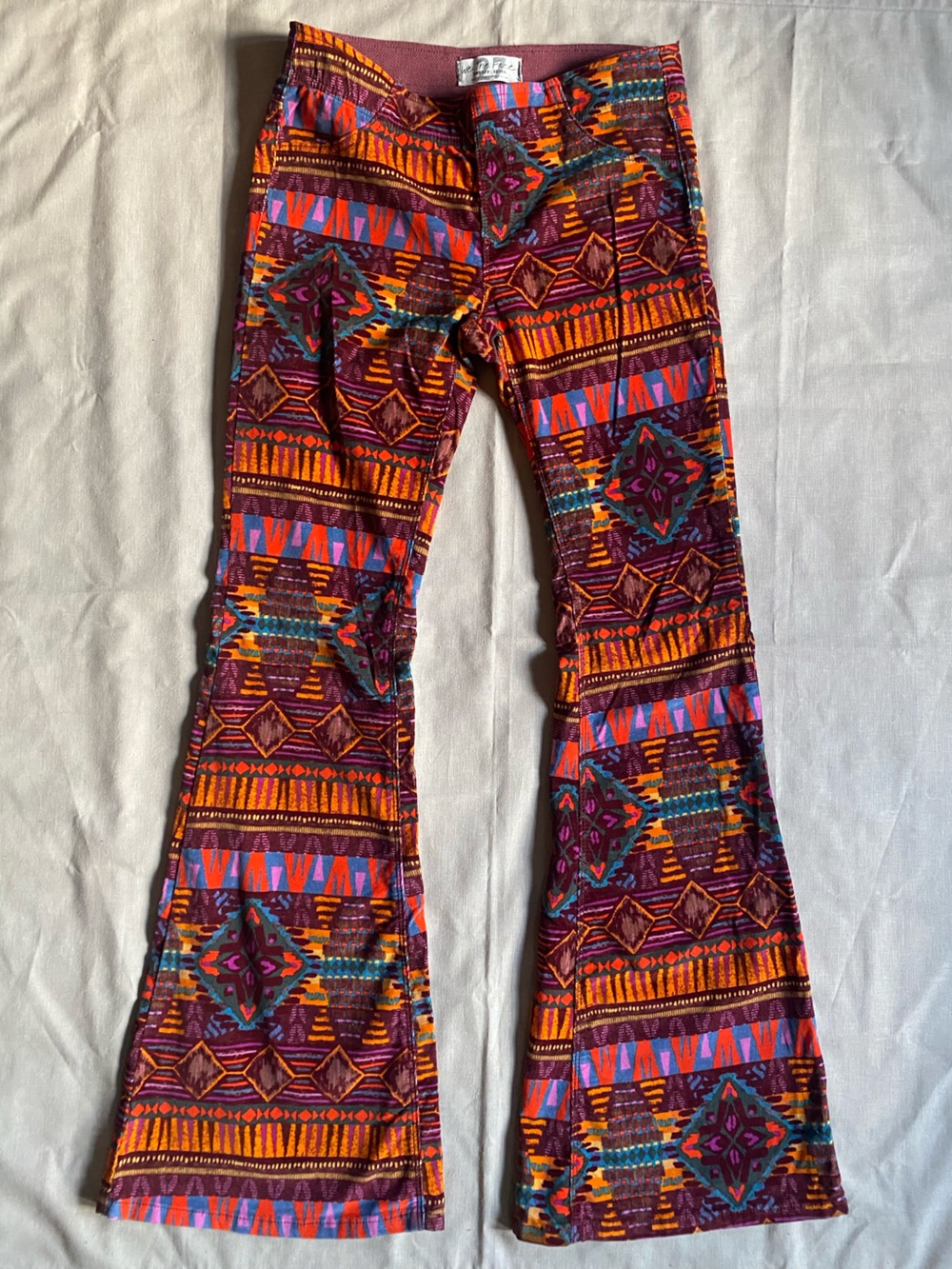 We The Free People Sedona Corduroy Flare Pants Geometric Boho Print Size 27
